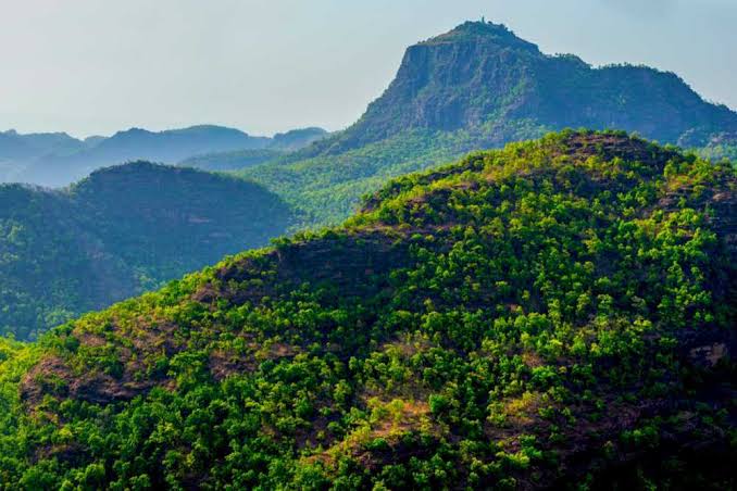 cab service in Pachmarhi