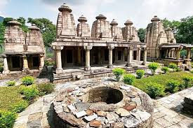 cab service in Dwarahat