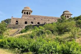 cab service in Manawar