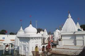 cab service in Manendragarh